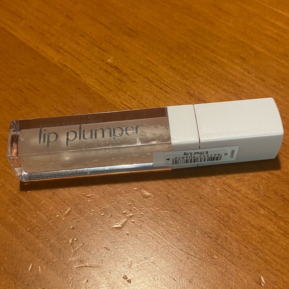 Bath & Body Works Lip Plumper Lipgloss - Picture 3 of 7